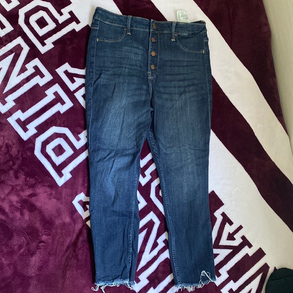 Hollister jeans